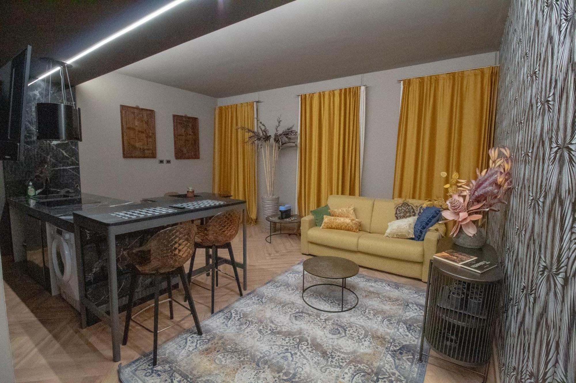 Luxury Museo Egizio - Esclusivo Trilocale In Pieno Centro - Free Wifi Apartment Turin Luaran gambar